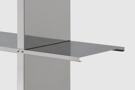 NM26 Bookshelf
