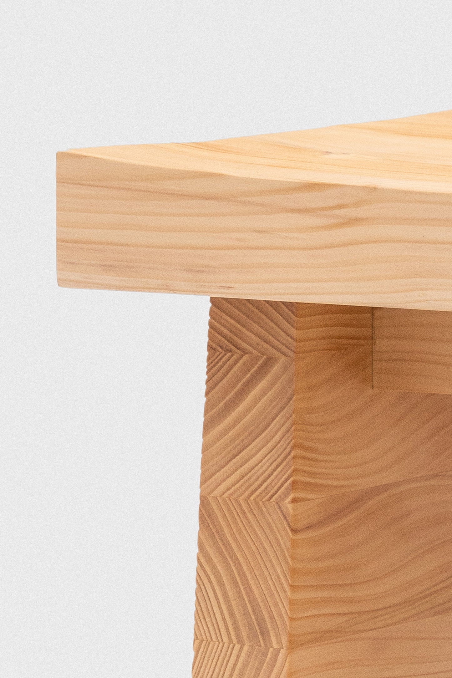Pleats chair -Didi NG Wing Yin