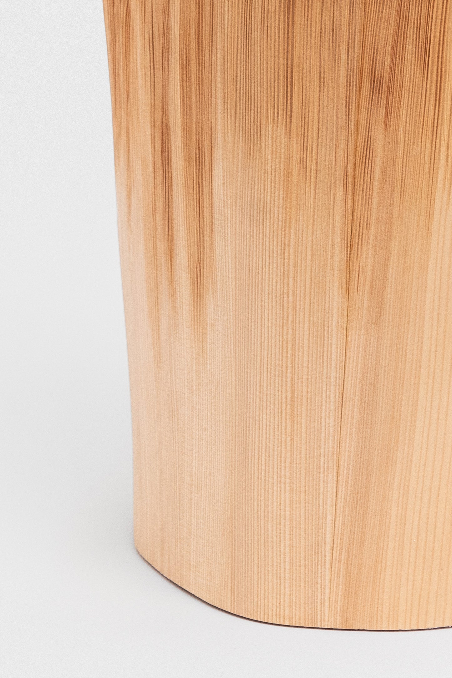 Pleats side table - Didi NG Wing Yin