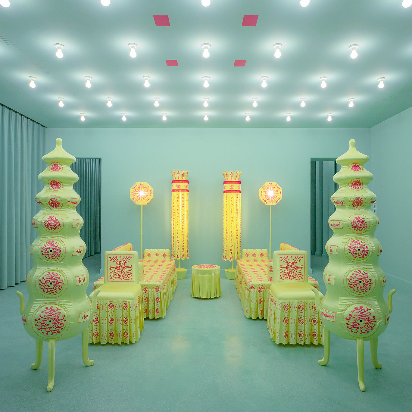 Duyi_Han_vitamin_chair5