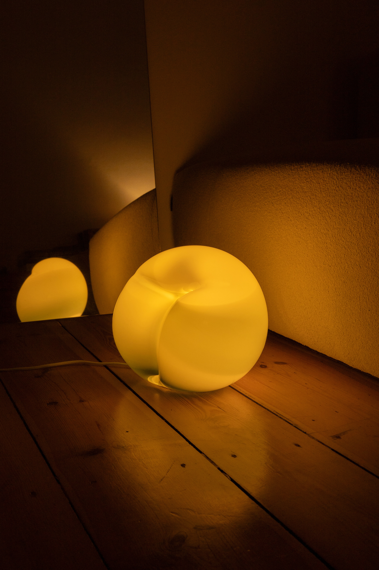 Peach lamp