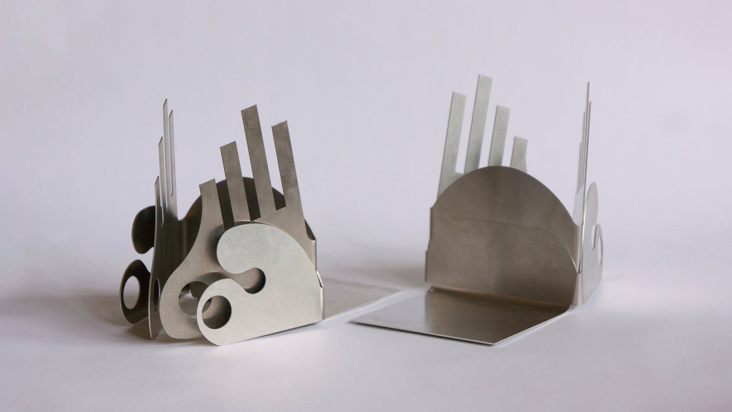 OO+II bookends -Kiki Goti