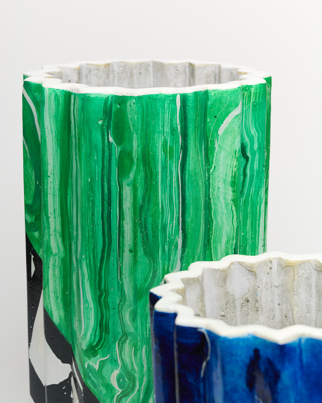Origin 00017 vase and Origin 00016-Polcha