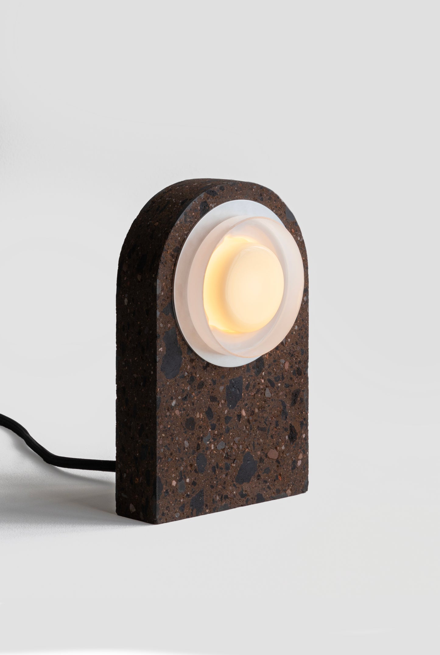 Ambra Toba Table Aluminum lamp