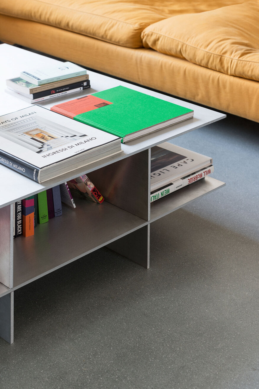 NM08 Coffee Table / Bookcase