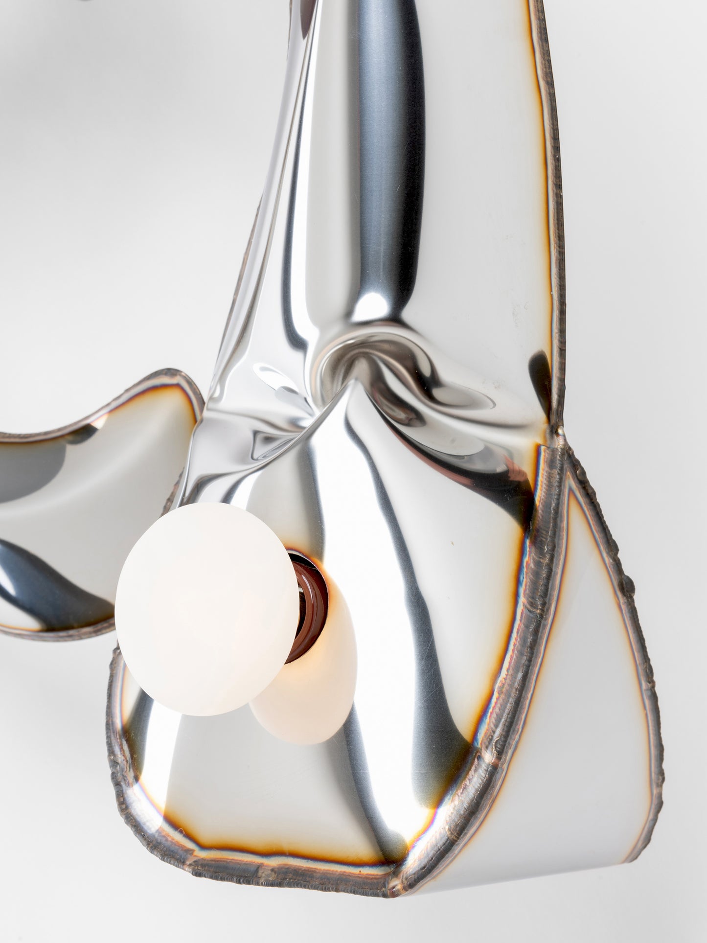 CHAIN SCONCE MIRROR