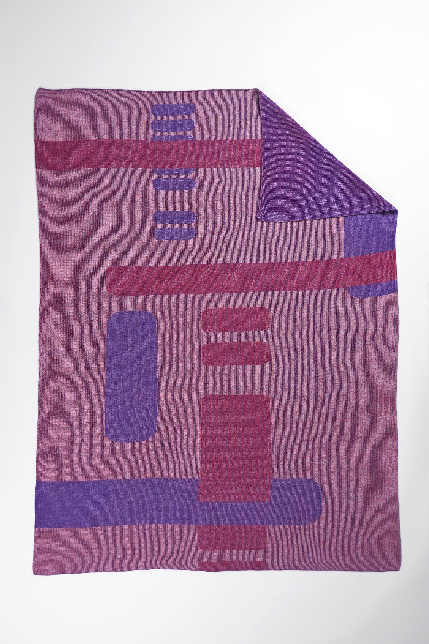 Geometric Column Blanket CN°3