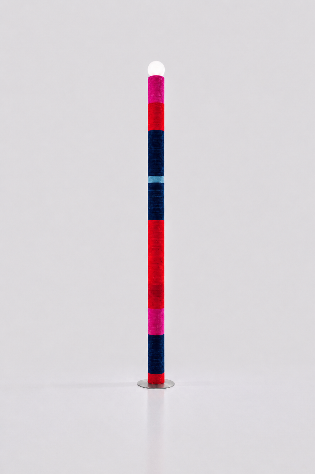 Carding Floor Lamp - Fuchsia