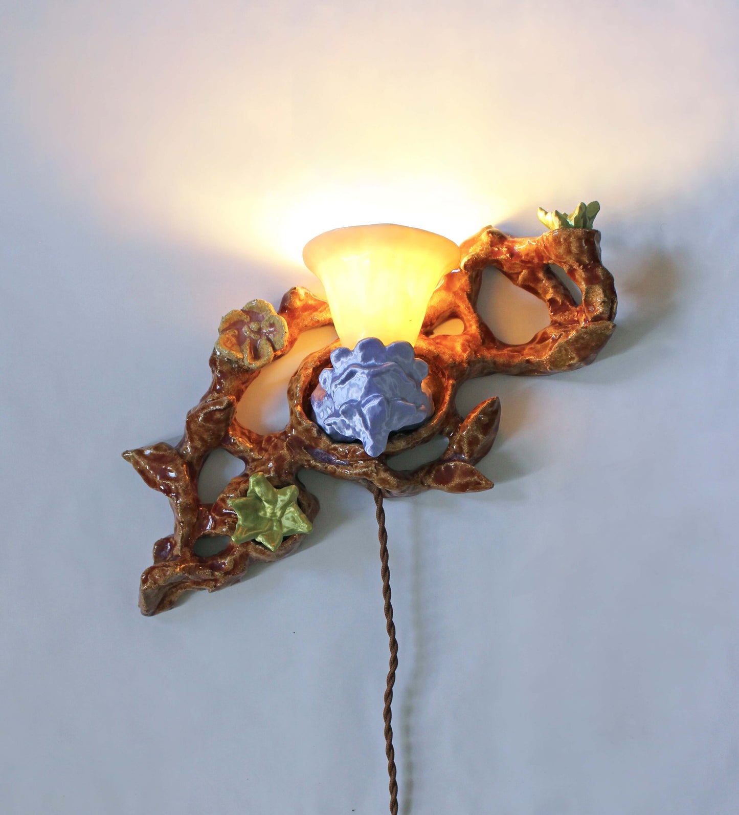 Branchy sconce - Natalia Triantafylli