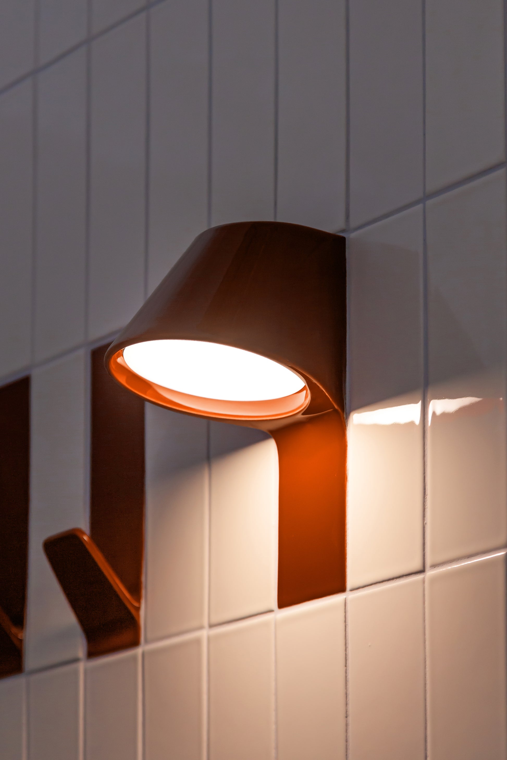 Unknown_untitled_tiles_lamp2