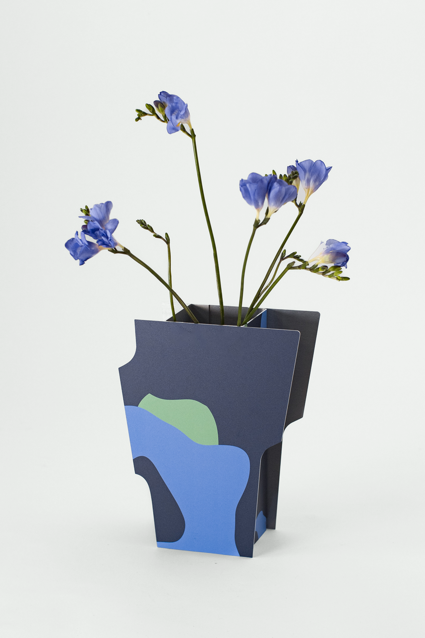 Vase Blue