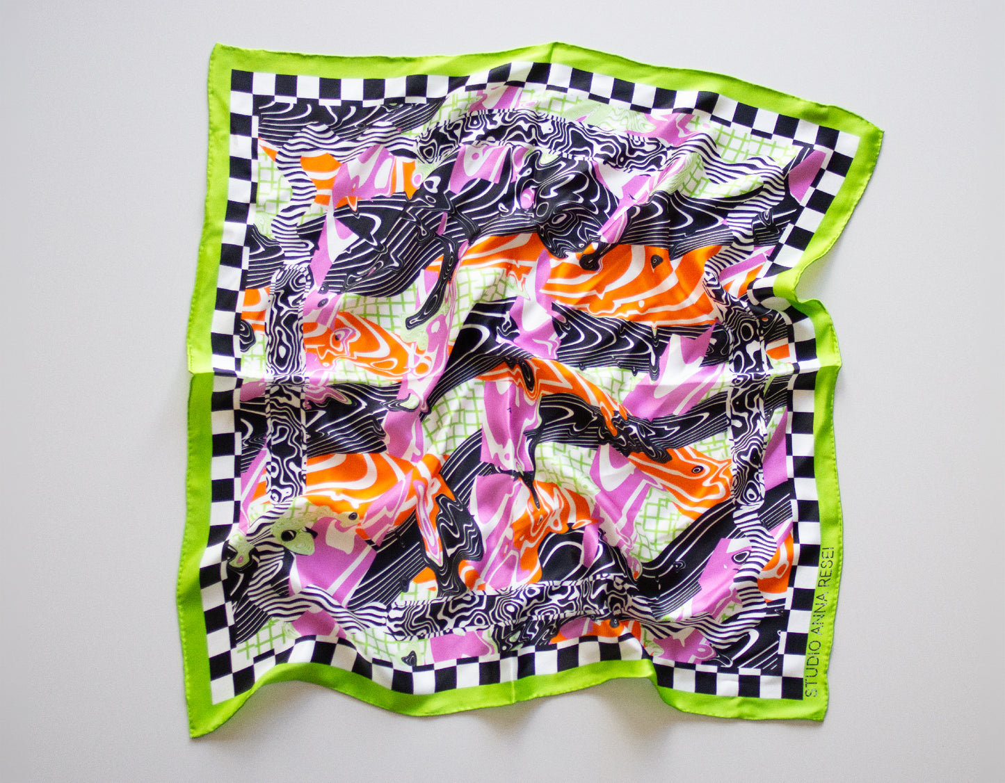 Silk scarf flow